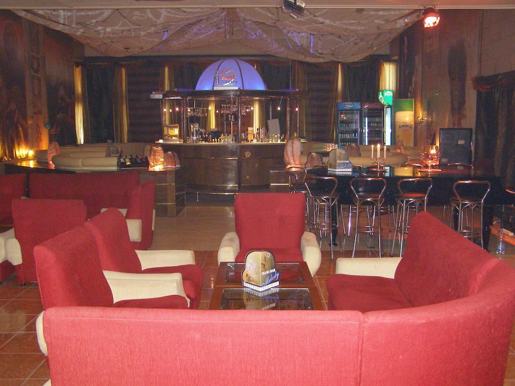 דובריץ Hotel Bulgaria מראה חיצוני תמונה