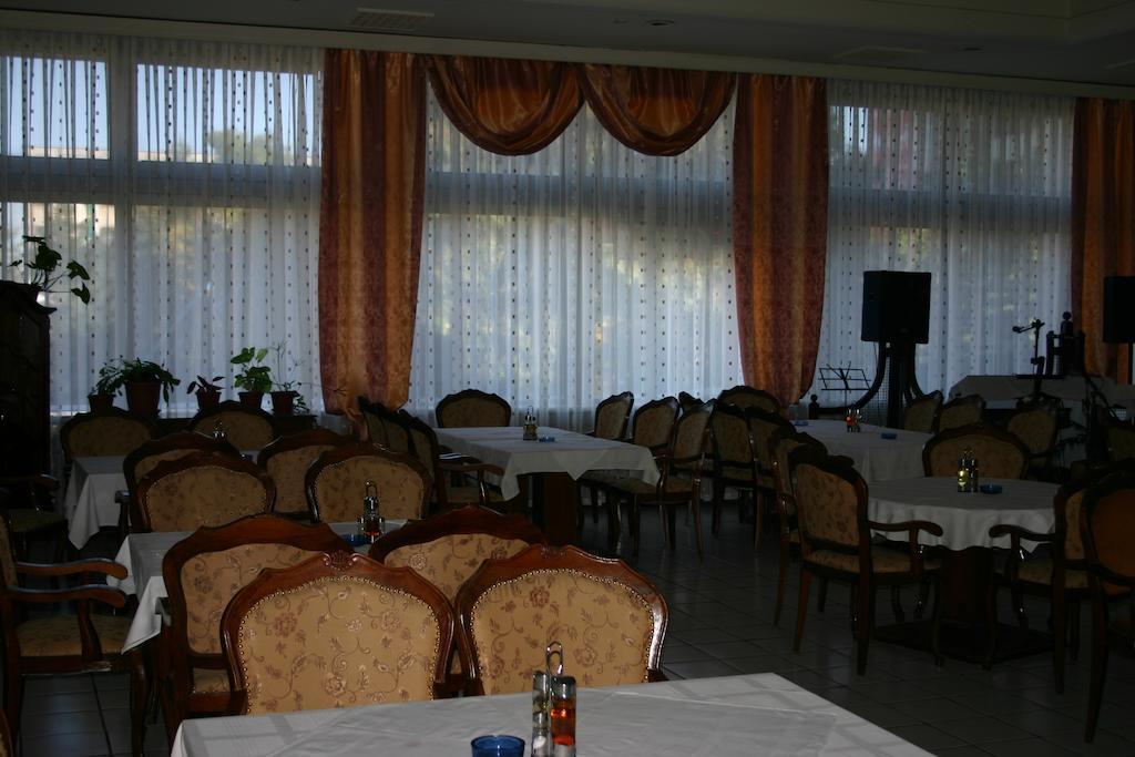 דובריץ Hotel Bulgaria מראה חיצוני תמונה