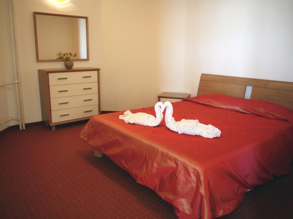 דובריץ Hotel Bulgaria חדר תמונה
