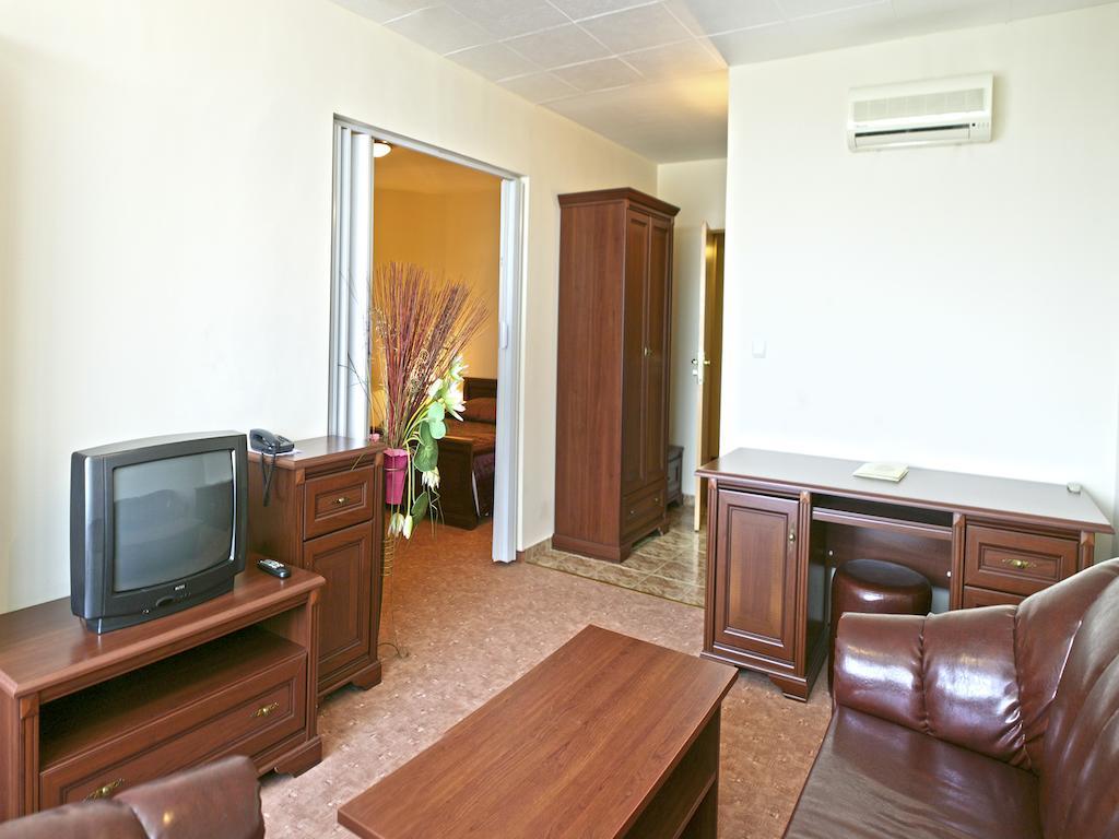 דובריץ Hotel Bulgaria חדר תמונה